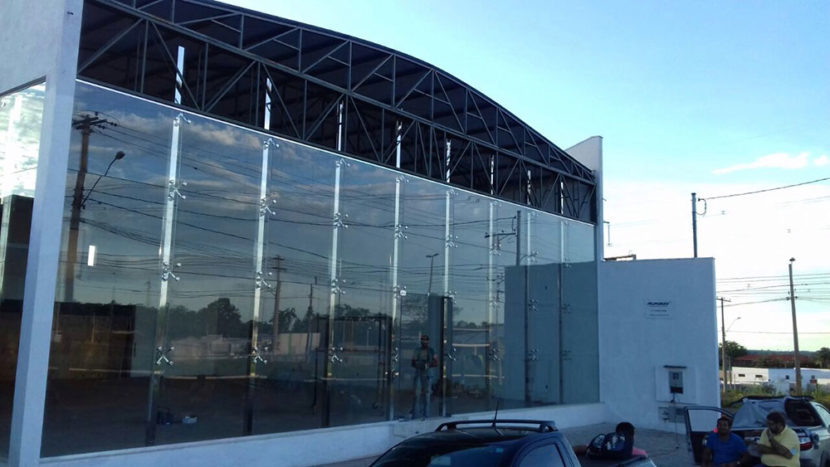 transparenza, vidros, espelhos, projetos, vidracaria, rio preto, sao jose do rio preto, box, janelas, portas, divisorias, fechamentos, fachadas, elevadores, mesas, corrimao, construcao, civil, engenharia, arquitetura, arte vidros,